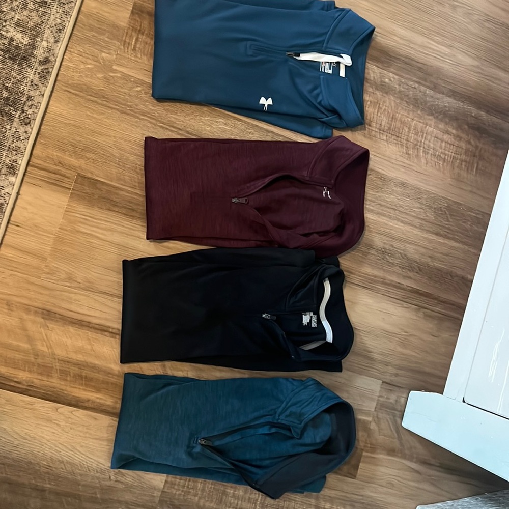 LOT Mens M 3/4 Zip U/A long light long sleeve